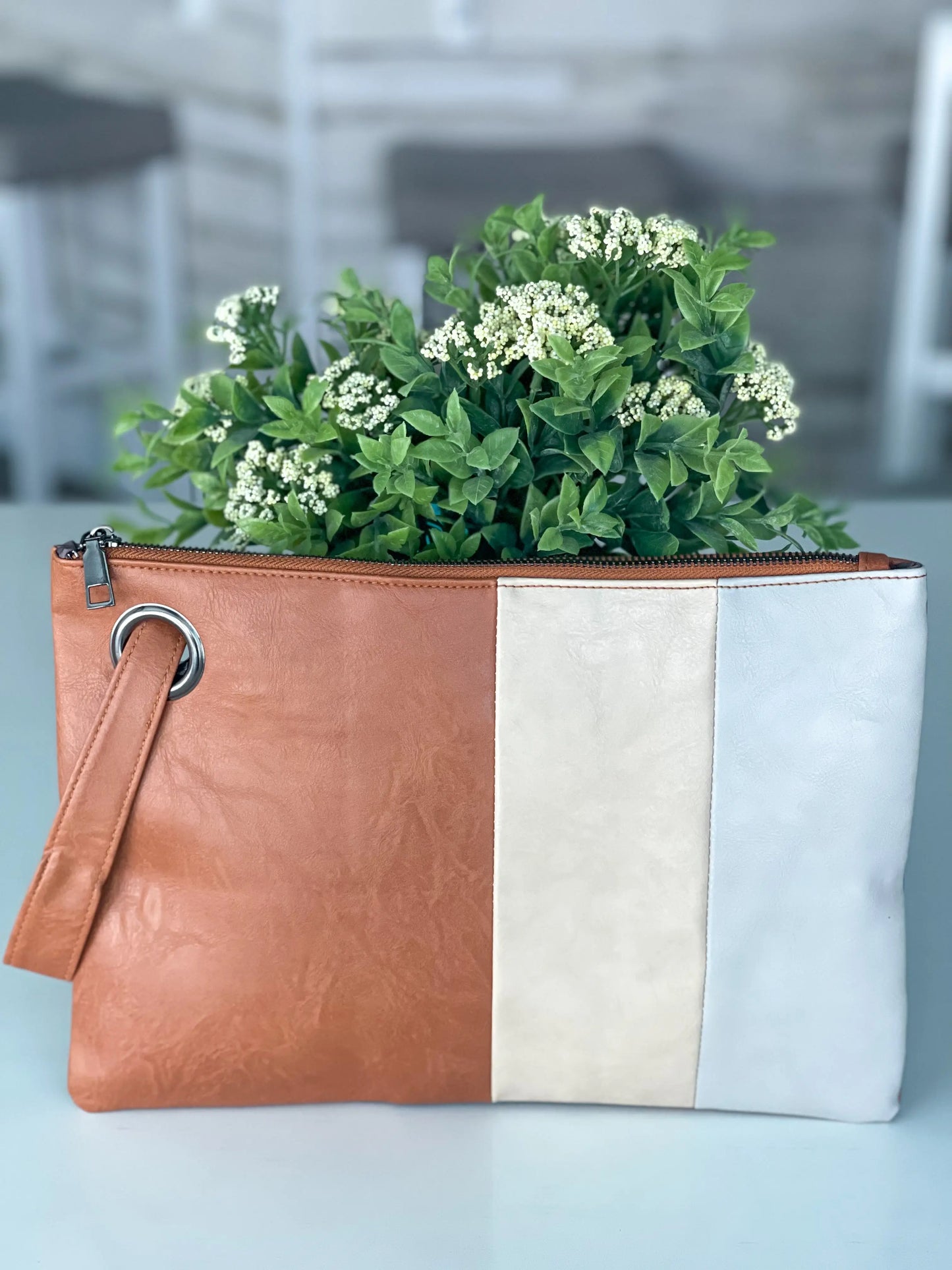 Fall Clutch
