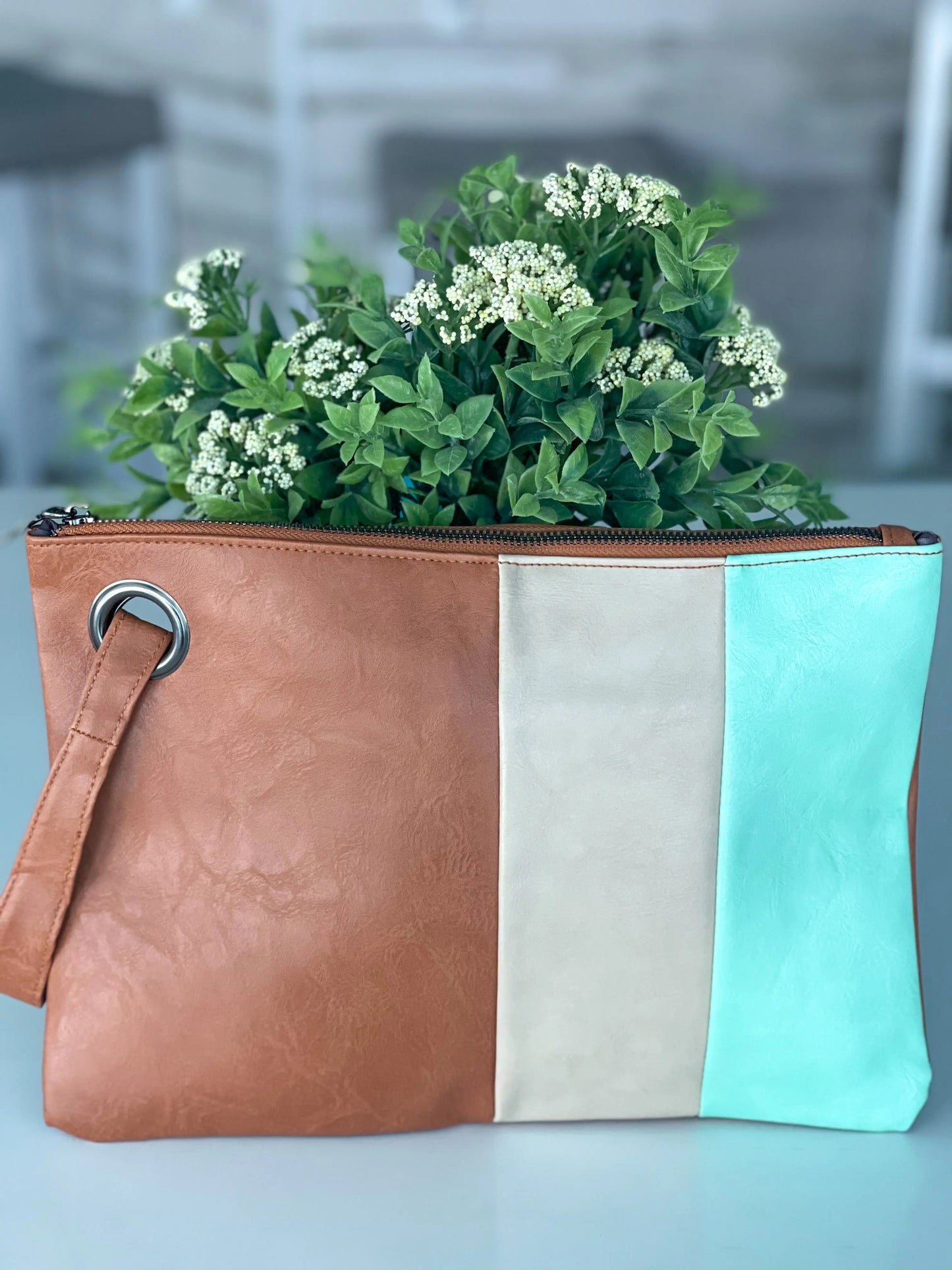 Fall Clutch